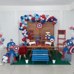 Leia mais sobre o artigo capitao america c/ palet e mesa cavalete