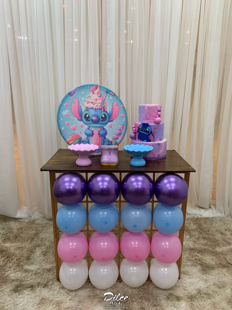 Leia mais sobre o artigo Kit Com Painel De Mesa / Kit Escola – Temas Diversos – Menina