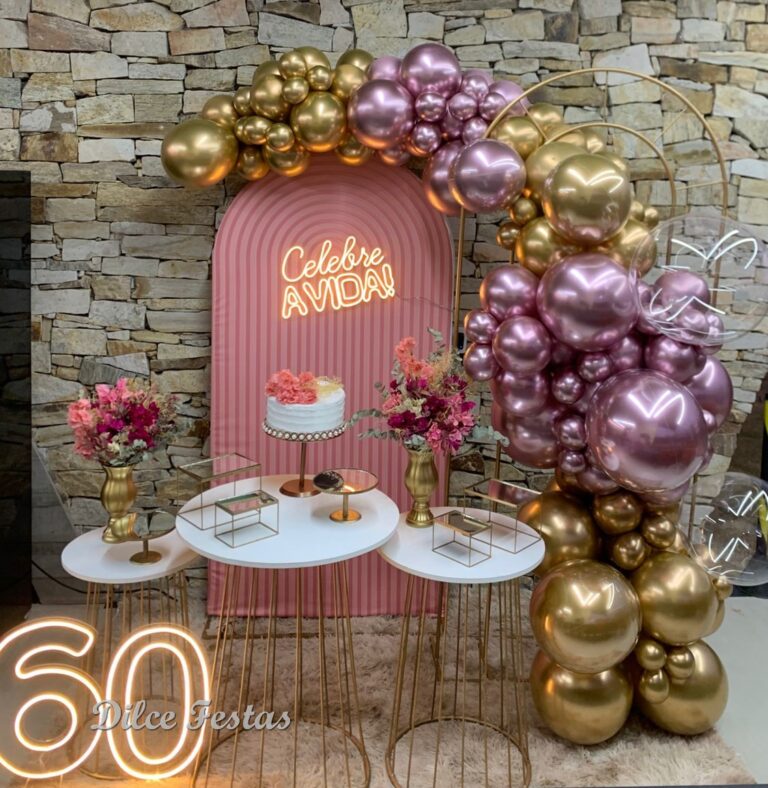 Leia mais sobre o artigo Festa Painel Oval/Romano Ripado Rose Celebre a Vida de LED – Adulto – Trabalho de Bolas Com Arco Orgânico