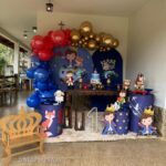 Leia mais sobre o artigo Pequeno Príncipe Painel Redondo Coroa de Led – Trabalho em Balões com Arco Orgânico