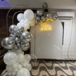 Leia mais sobre o artigo Trabalho em Balões com Arco Orgânico – Ano Novo – Celebre a Vida de Led