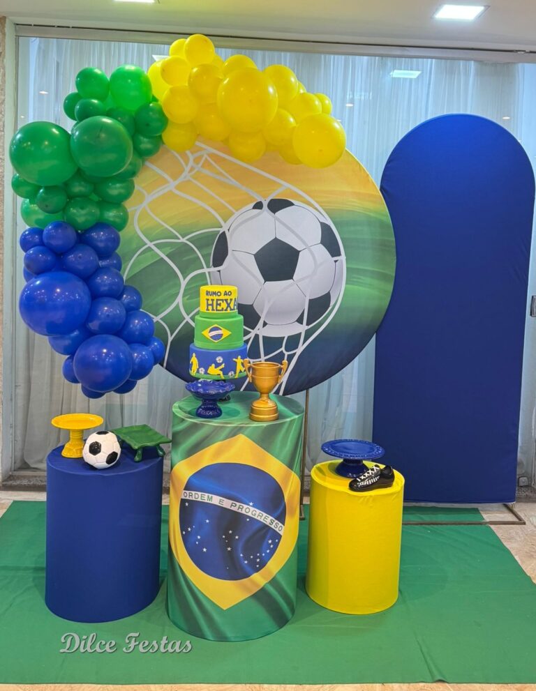 Leia mais sobre o artigo Copa do Mundo Painel Redondo Álbum V